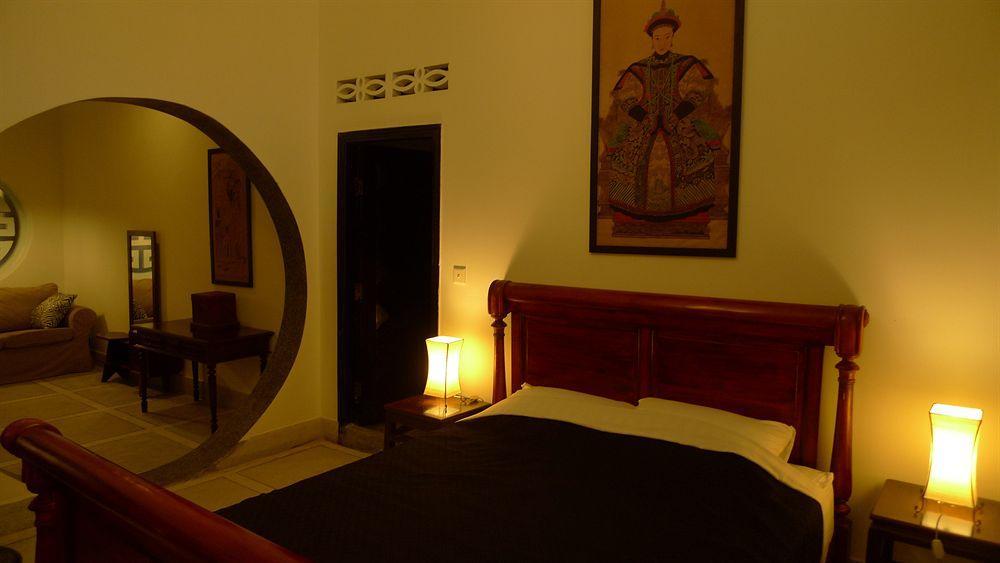 Mango Bellana Boutique Hotel Phnom Penh Exterior foto
