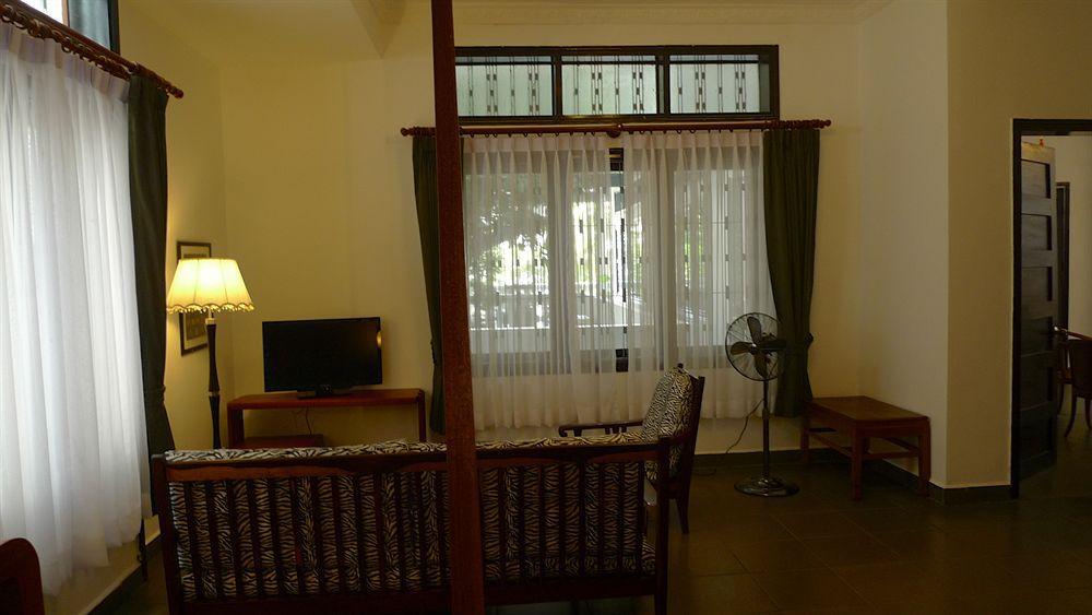 Mango Bellana Boutique Hotel Phnom Penh Exterior foto